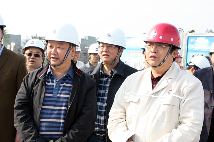 綿陽(yáng)市政協(xié)主席張世虎考察旭虹公司